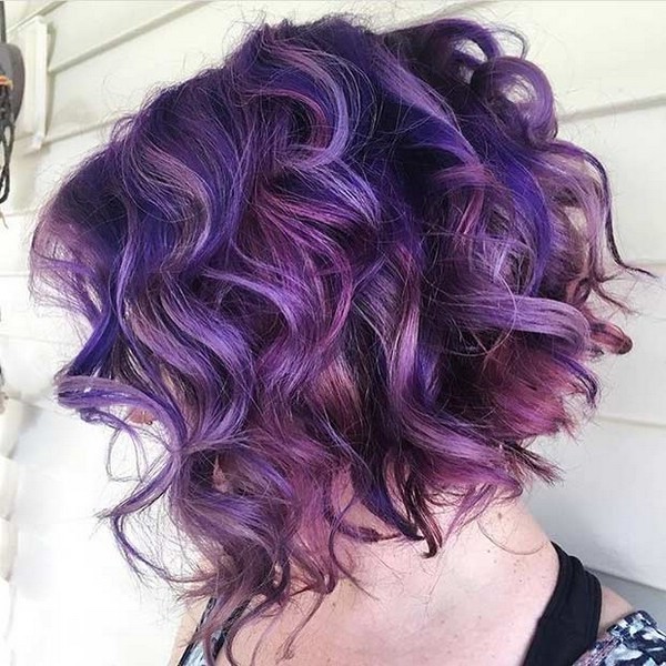 Тёмно-фиолетовый цвет волос